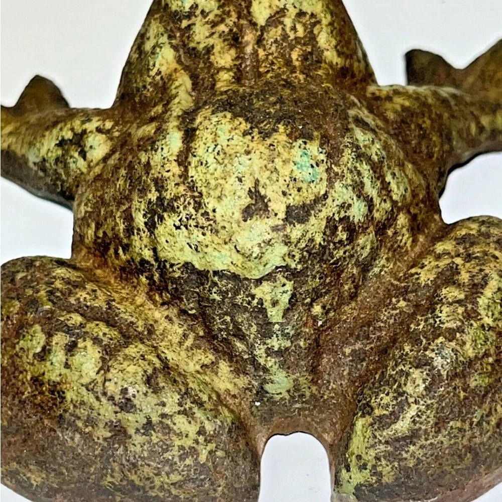 Brass Garden Toad / Frog Decoration